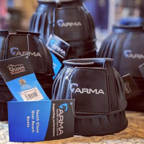 Arma Double Touch Close Rubber Bell Boots Stacked