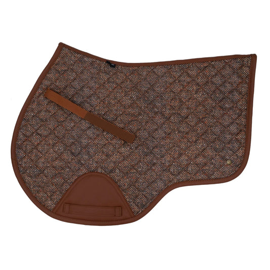 Close contact saddle pad in Cognac herringbone with contoured wither relief, brown leatherette trim, and reinforced lower corners.